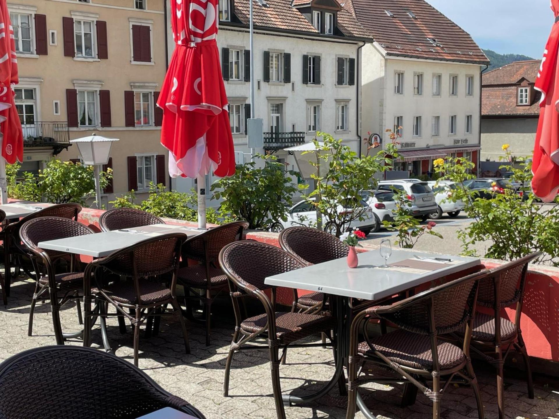 Hotel La Fontaine Saint-Imier Екстериор снимка