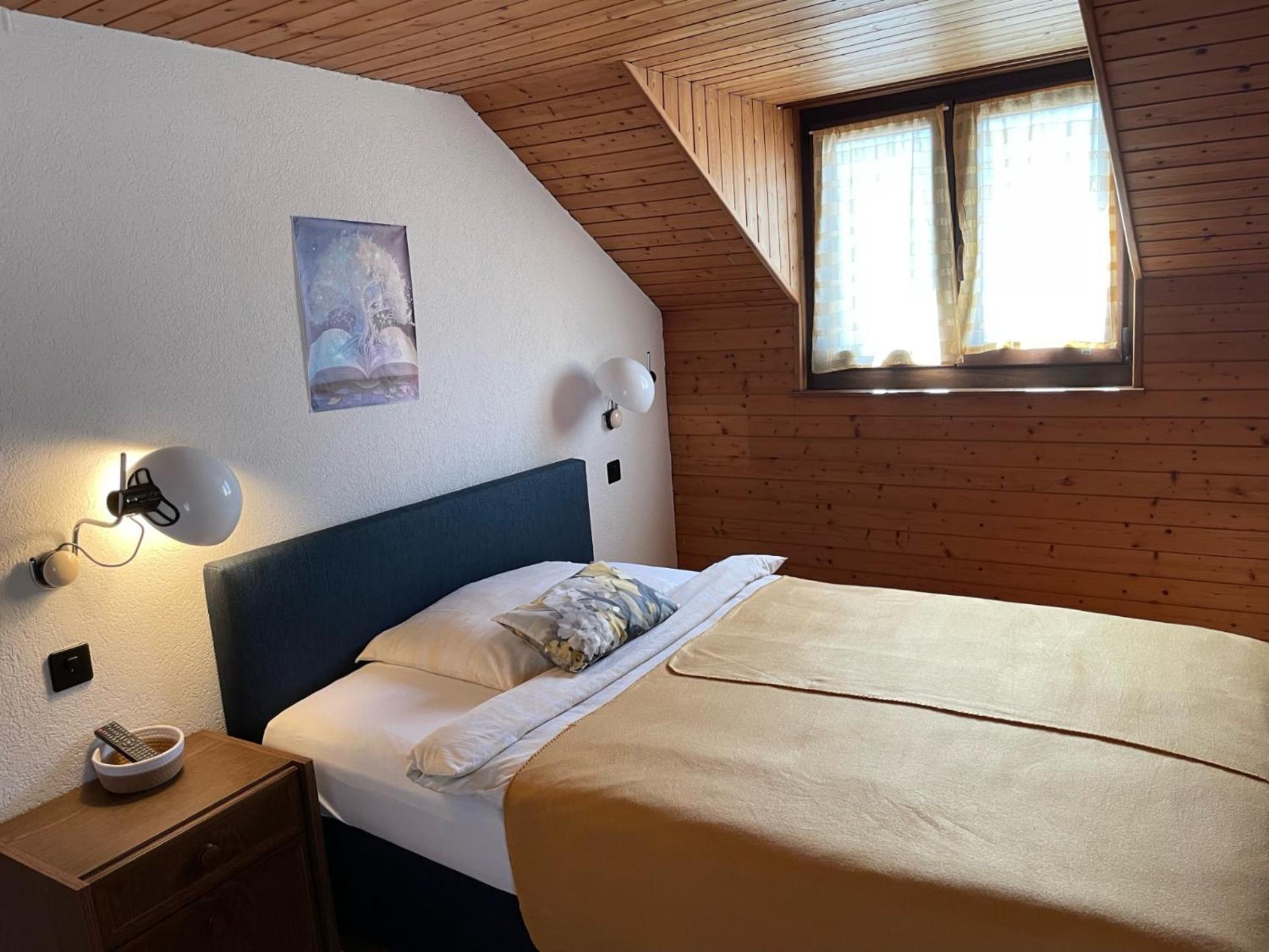 Hotel La Fontaine Saint-Imier Екстериор снимка